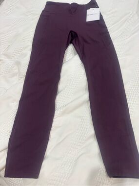 NWT Beyond Yoga Women's Leggings